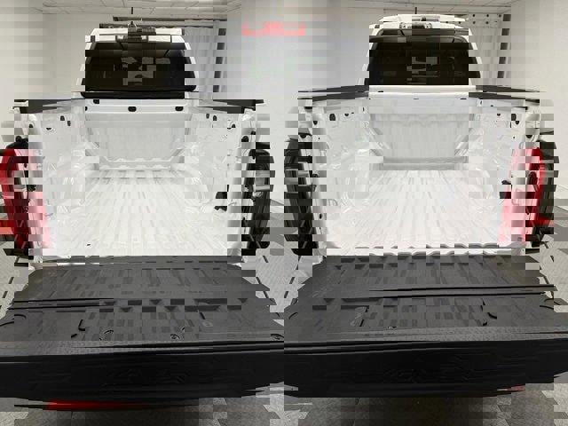 New 2026 GMC Canyon AT4 image 21