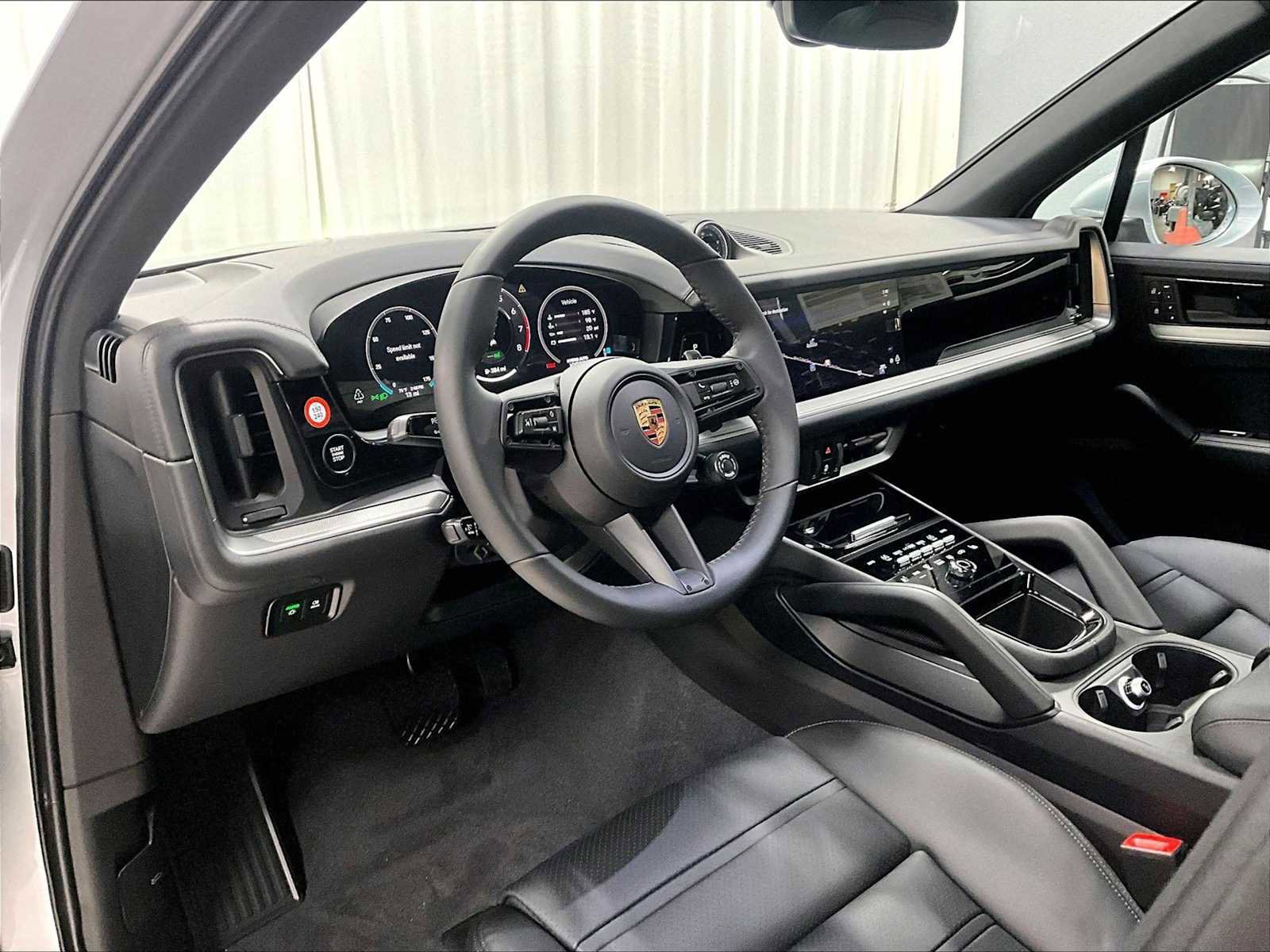 New 2026 Porsche Cayenne E-Hybrid image 4