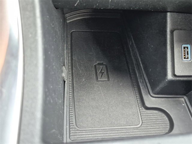 Used 2024 Ford Edge Titanium image 41