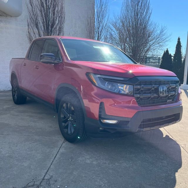 Certified 2025 Honda Ridgeline Sport image 2