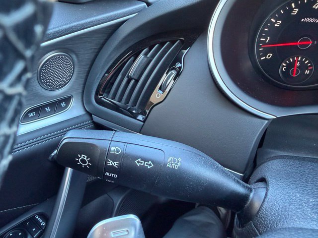 Used 2023 Kia Stinger GT2 AWD/4WD image 36