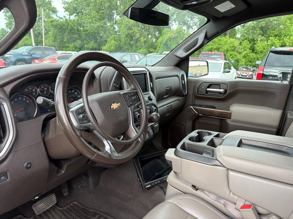 Used 2019 Chevrolet Silverado 1500 LT w/ All-Star Edition AWD/4WD image 6