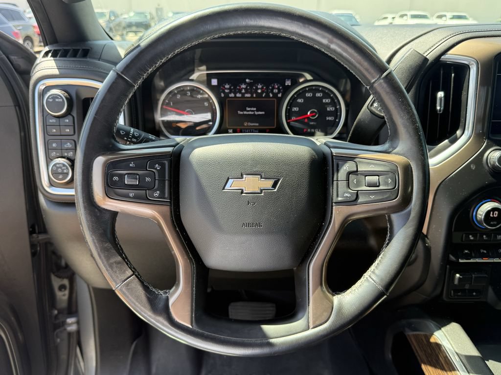 Used 2020 Chevrolet Silverado 1500 High Country w/ Technology Package AWD/4WD image 14