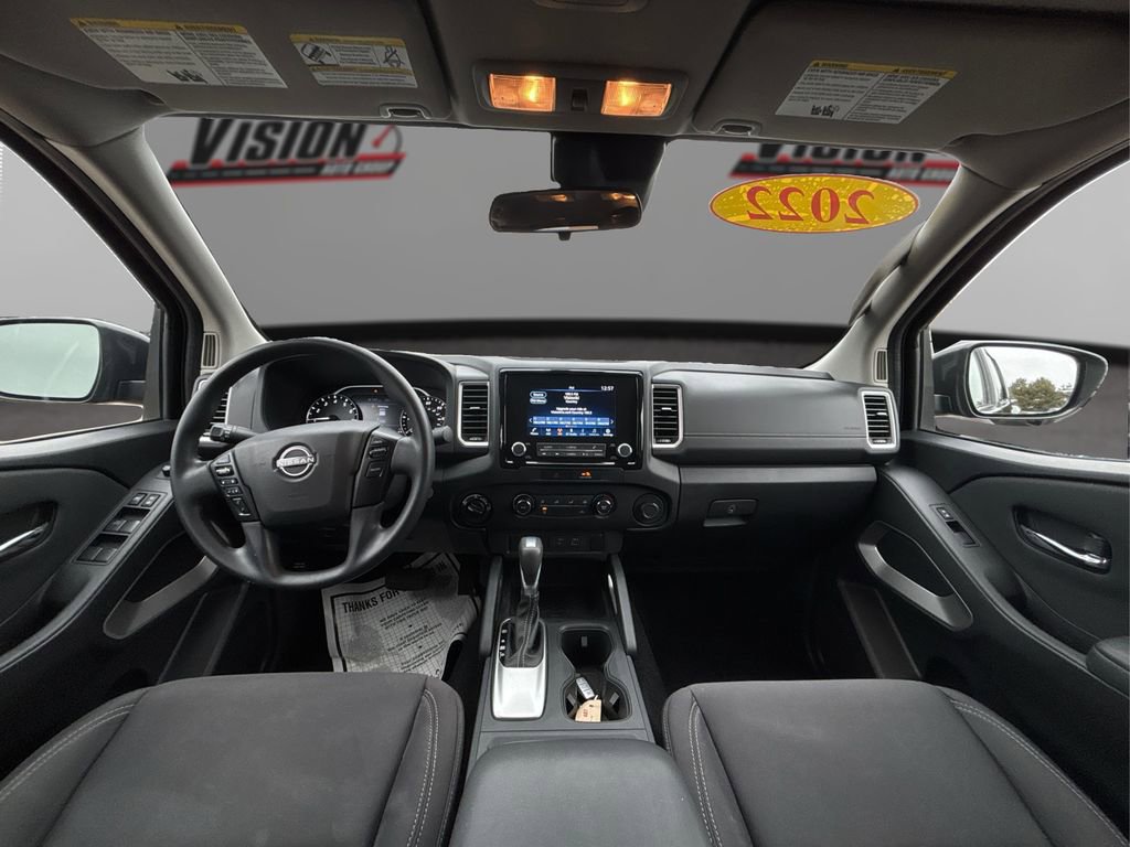 Used 2022 Nissan Frontier SV image 25