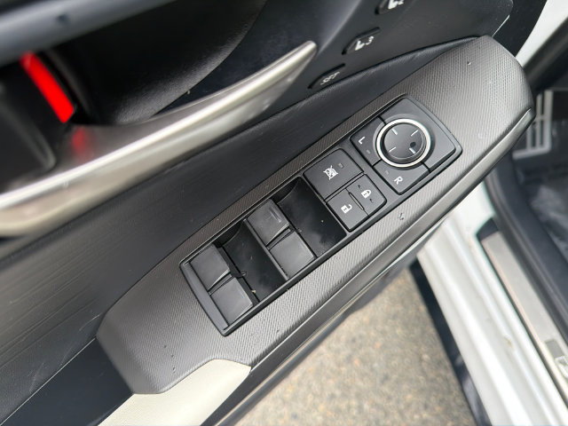 Used 2024 Lexus IS 350 F Sport AWD/4WD image 20