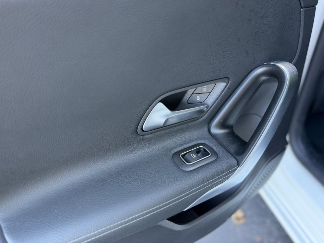 Used 2025 Mercedes-Benz CLA 250 image 21