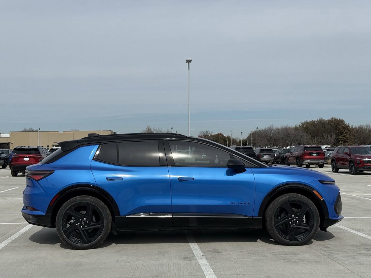 New 2026 Chevrolet Equinox EV RS FWD image 3