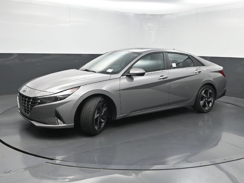 Used 2022 Hyundai Elantra Limited FWD image 22