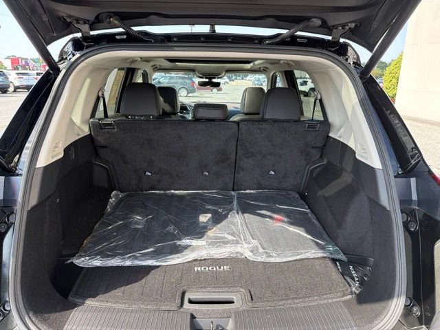 Used 2023 Nissan Rogue SL w/ SL Premium Package AWD/4WD image 15
