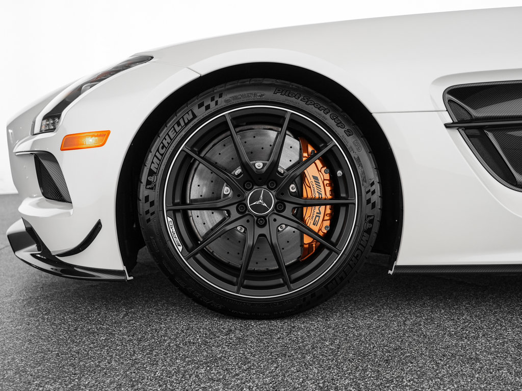 Used 2014 Mercedes-Benz SLS AMG Black Series image 34