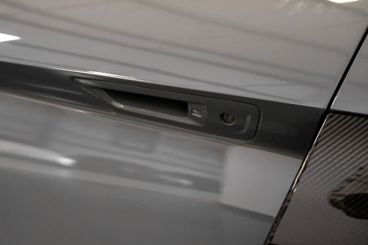 Used 2017 Audi R8 V10 image 30