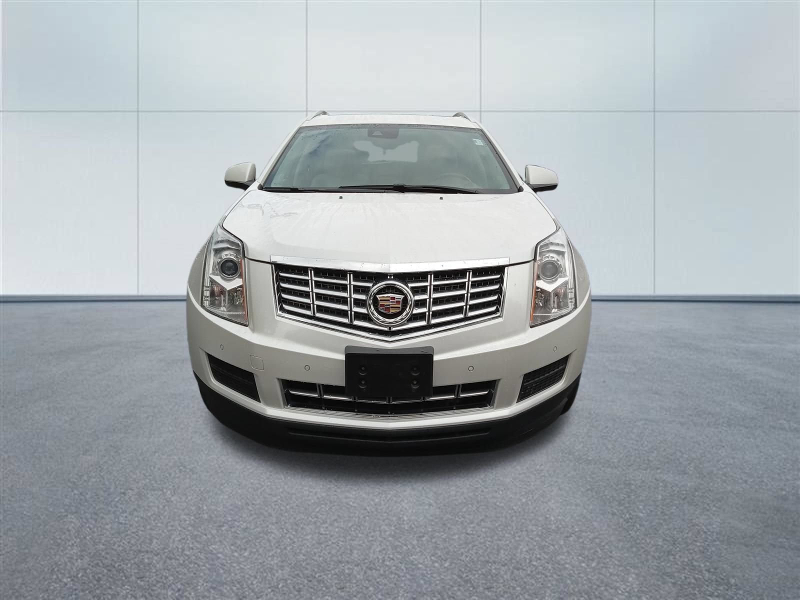 Used 2015 Cadillac SRX Luxury w/ Trailering Package AWD/4WD image 5