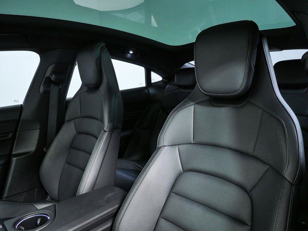 Certified 2024 Porsche Taycan RWD image 5