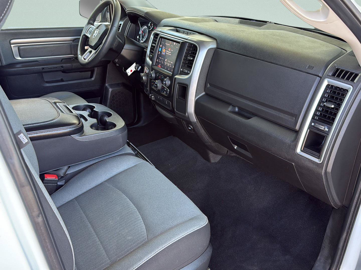 Used 2022 RAM 1500 Classic SLT w/ Electronics Group AWD/4WD image 23