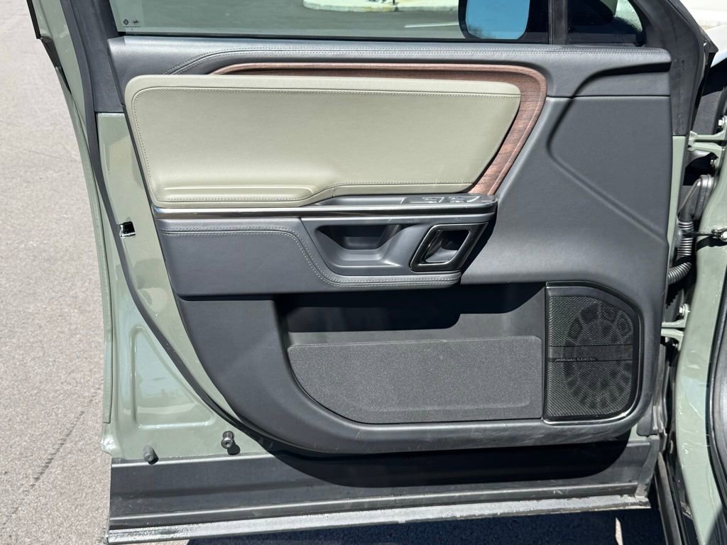 Used 2022 Rivian R1S Launch Edition image 20