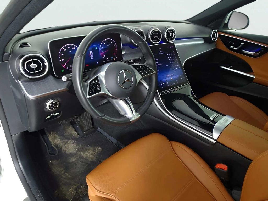Used 2025 Mercedes-Benz C 300 4MATIC Sedan image 34