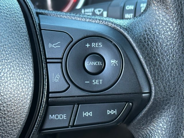 Certified 2025 Toyota RAV4 XLE AWD/4WD image 14