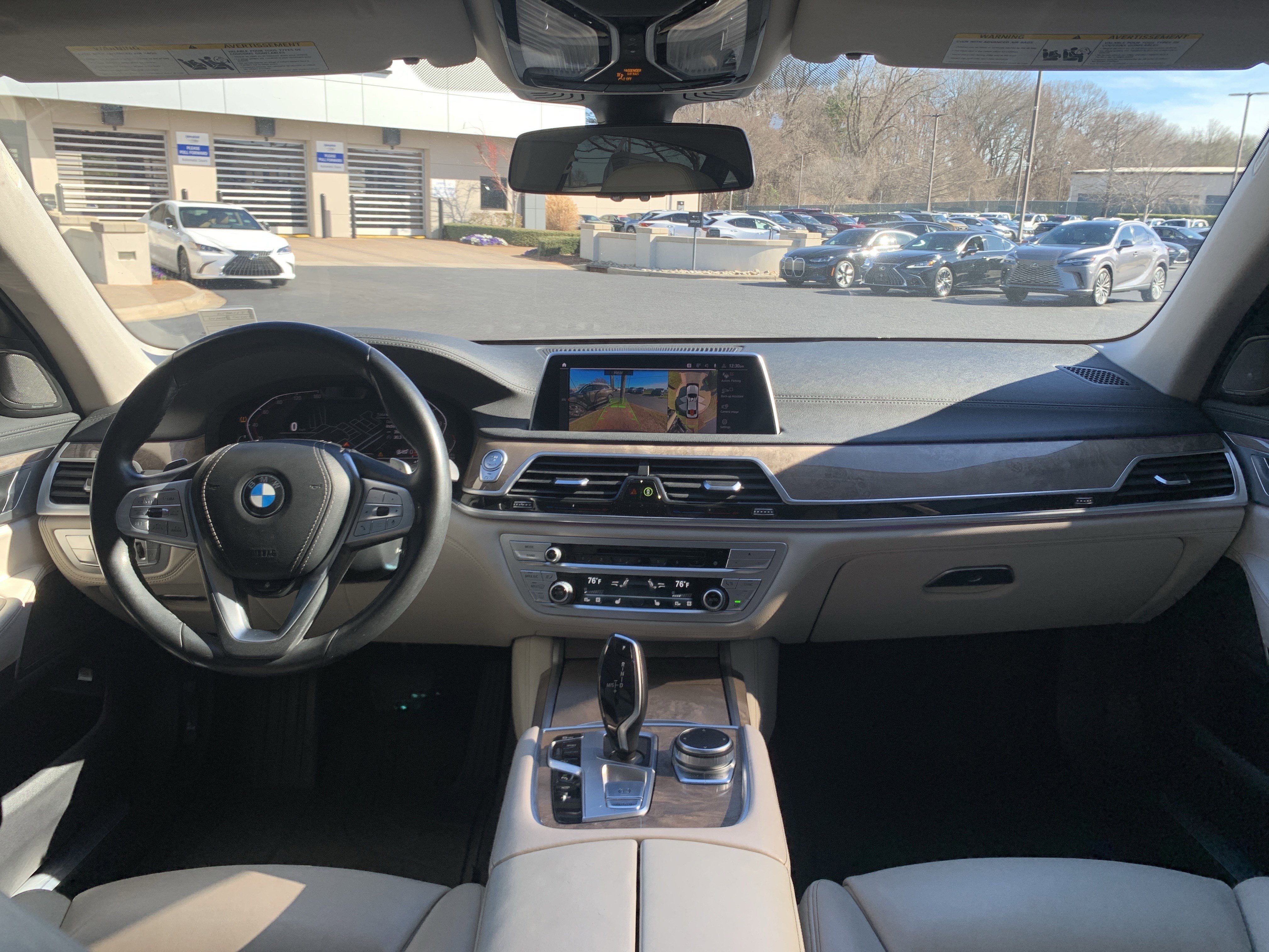 Used 2020 BMW 740i w/ Premium Package image 30