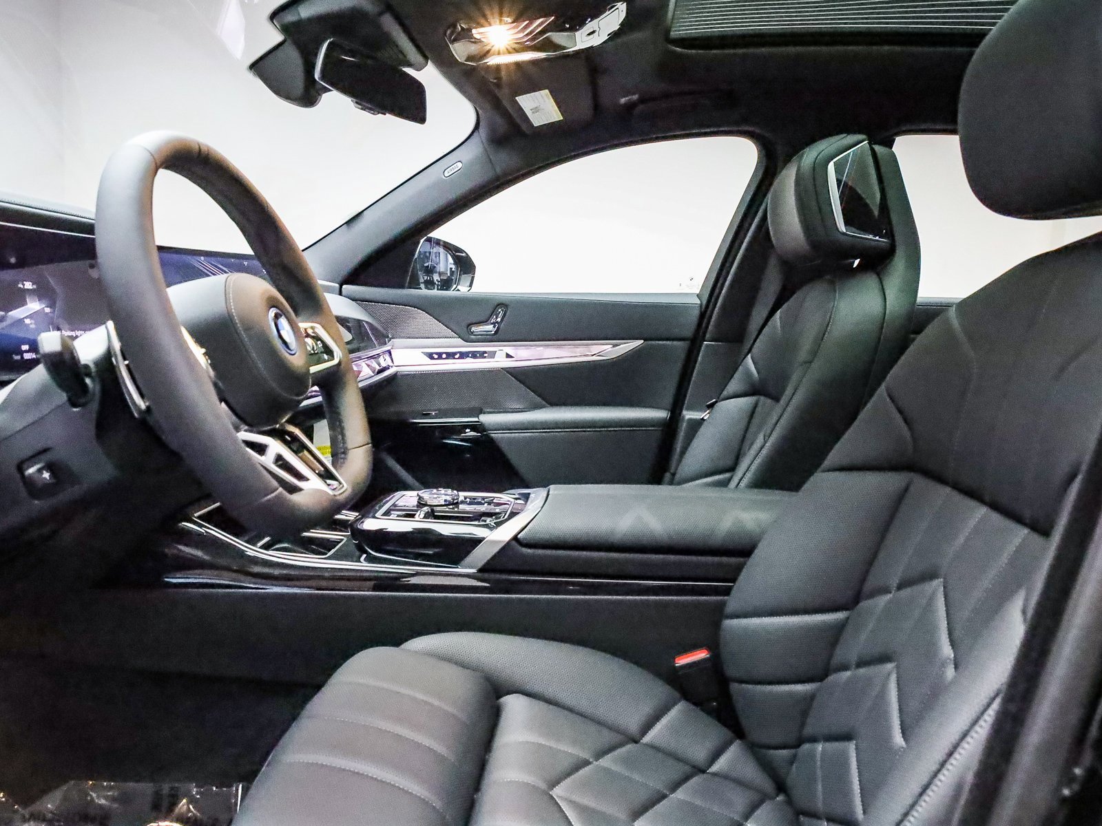New 2026 BMW i7 eDrive50 w/ M Sport Package image 19