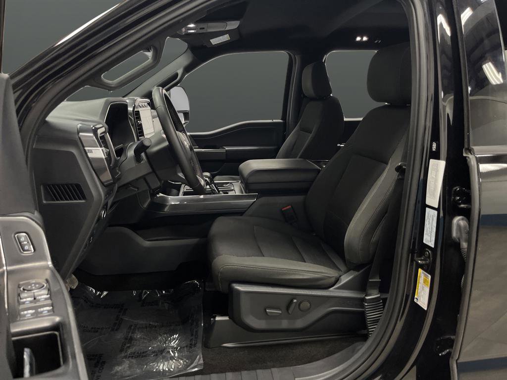 Used 2023 Ford F150 XLT w/ Equipment Group 302A High AWD/4WD image 4