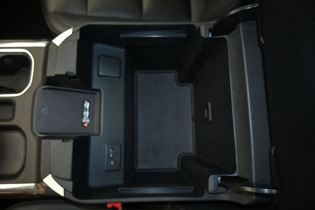 Certified 2022 Chevrolet Silverado 1500 LT Trail Boss w/ LT Trail Boss Premium Package AWD/4WD image 21