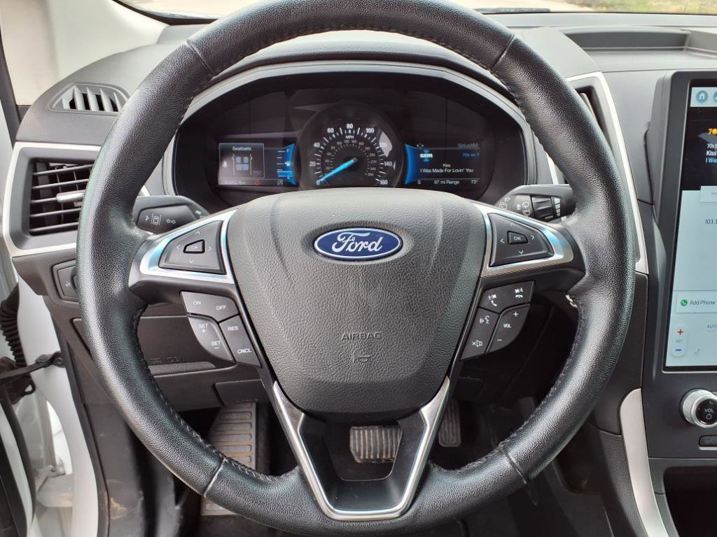 Used 2022 Ford Edge SEL image 17