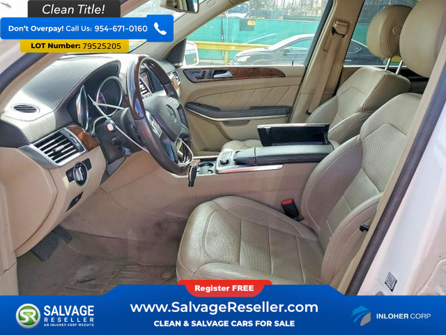 Used 2015 Mercedes-Benz GL 550 4MATIC image 9