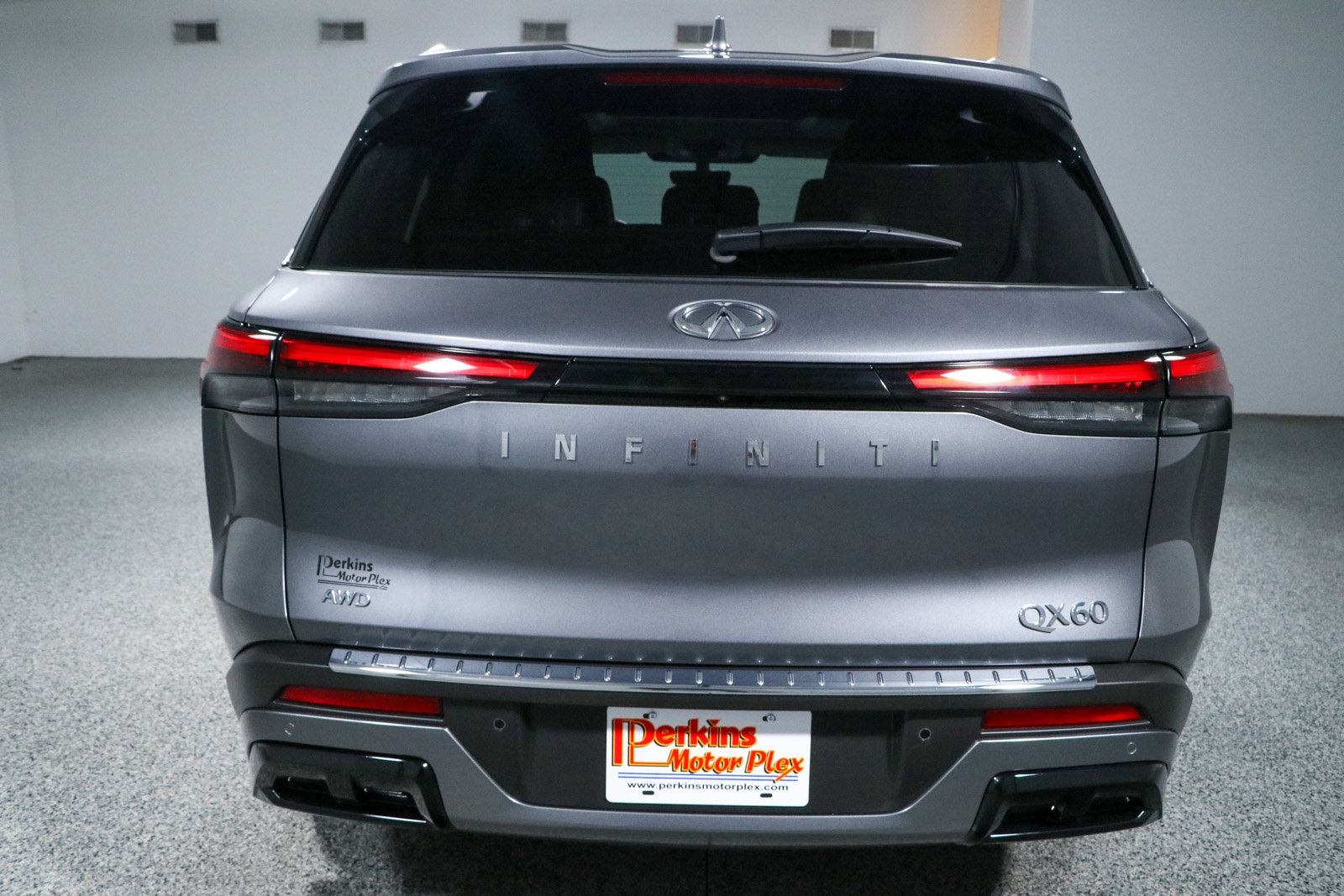 Used 2023 INFINITI QX60 Luxe w/ Cargo Package AWD/4WD image 8