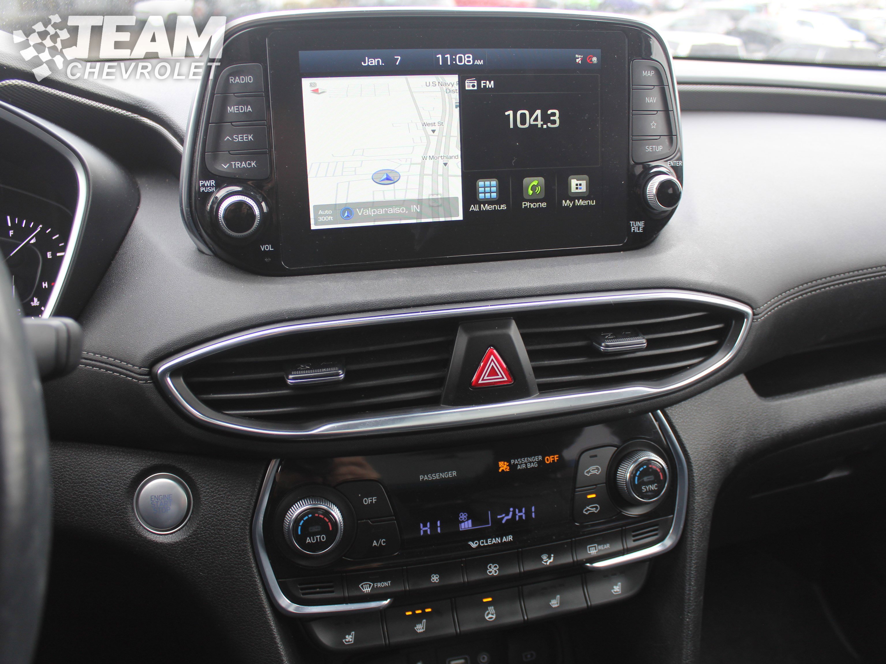 Used 2020 Hyundai Santa Fe Limited image 16