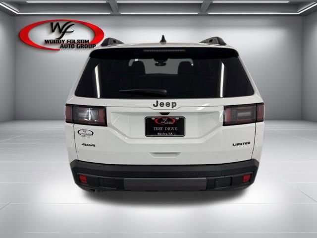 New 2026 Jeep Cherokee Laredo image 7