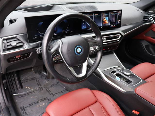 Used 2023 BMW i4 eDrive40 w/ Premium Package RWD image 14