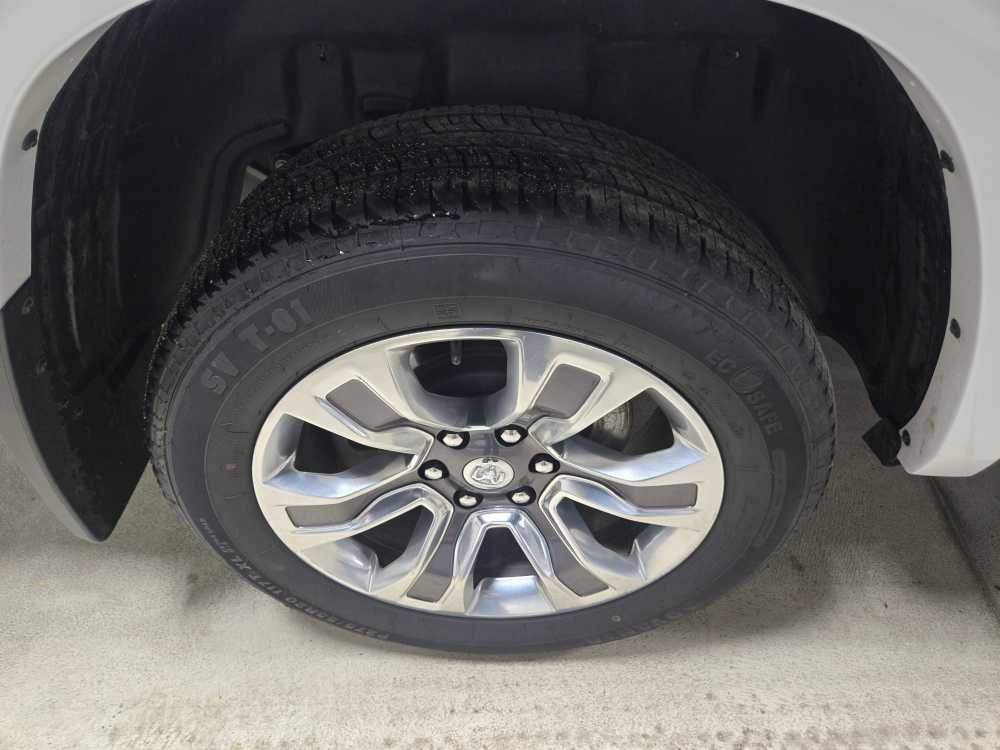 Used 2023 RAM 1500 Limited image 8