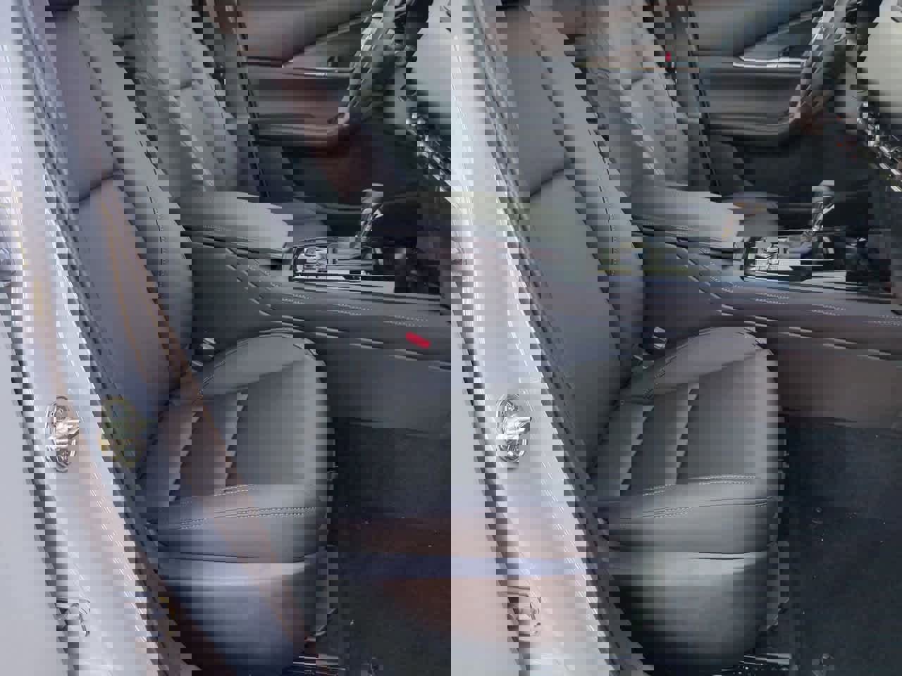 New 2025 MAZDA CX-30 AWD 2.5 S w/ Select Sport Pkg image 19