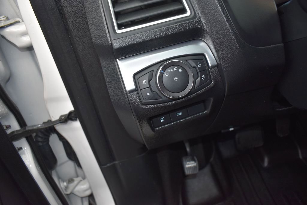 Used 2019 Ford Explorer Limited w/ Class III Trailer Tow Package AWD/4WD image 11