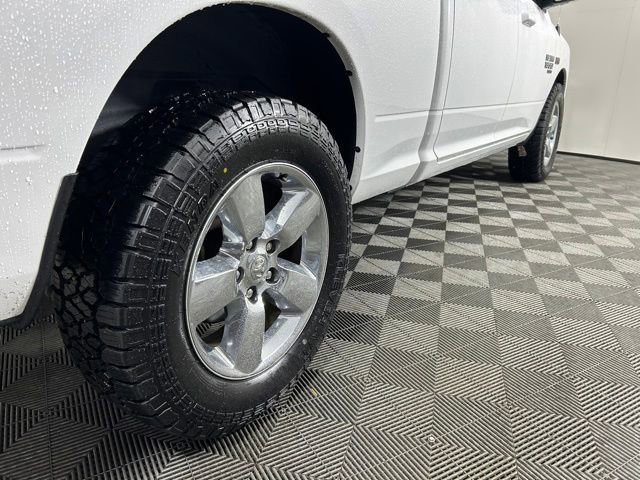 Used 2019 RAM 1500 Big Horn AWD/4WD image 5