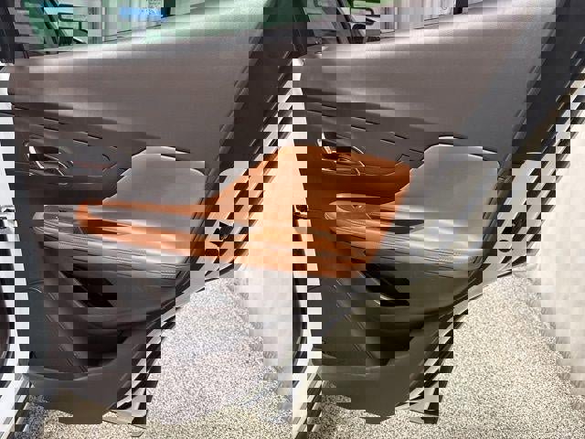 Used 2014 Buick Encore Leather AWD/4WD image 19