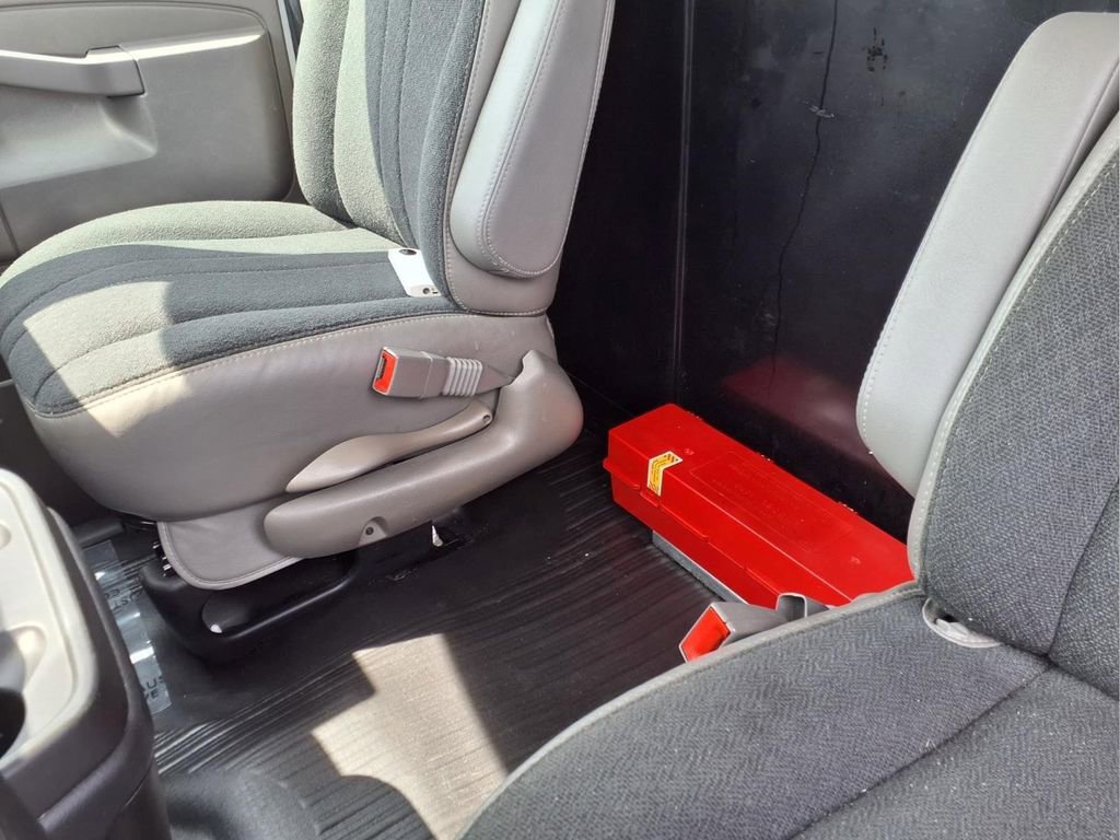 Used 2024 Chevrolet Express 2500 w/ Driver Convenience Package RWD image 22
