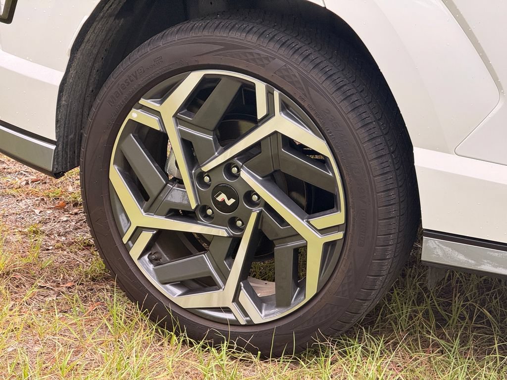 Used 2025 Hyundai Kona N Line S FWD image 10
