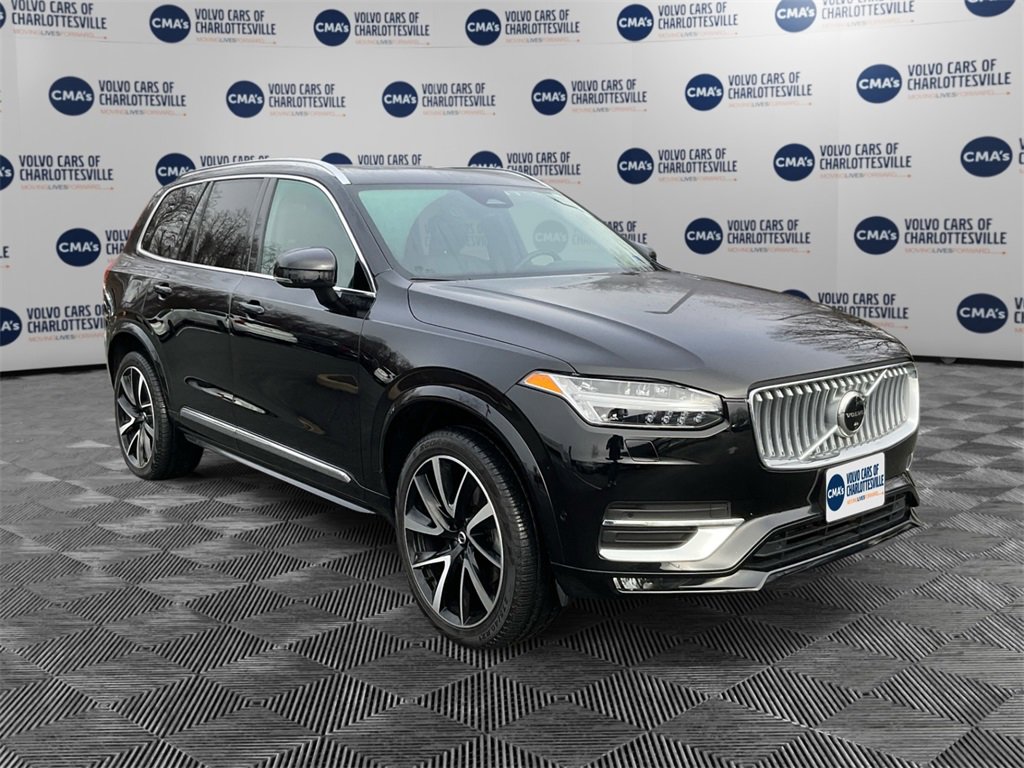 Used 2023 Volvo XC90 B6 Plus w/ Protection Package image 7