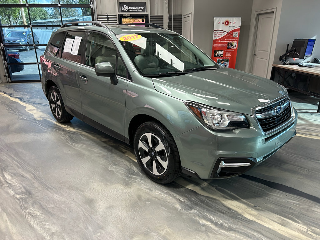 Used 2017 Subaru Forester 2.5i Limited AWD/4WD image 1