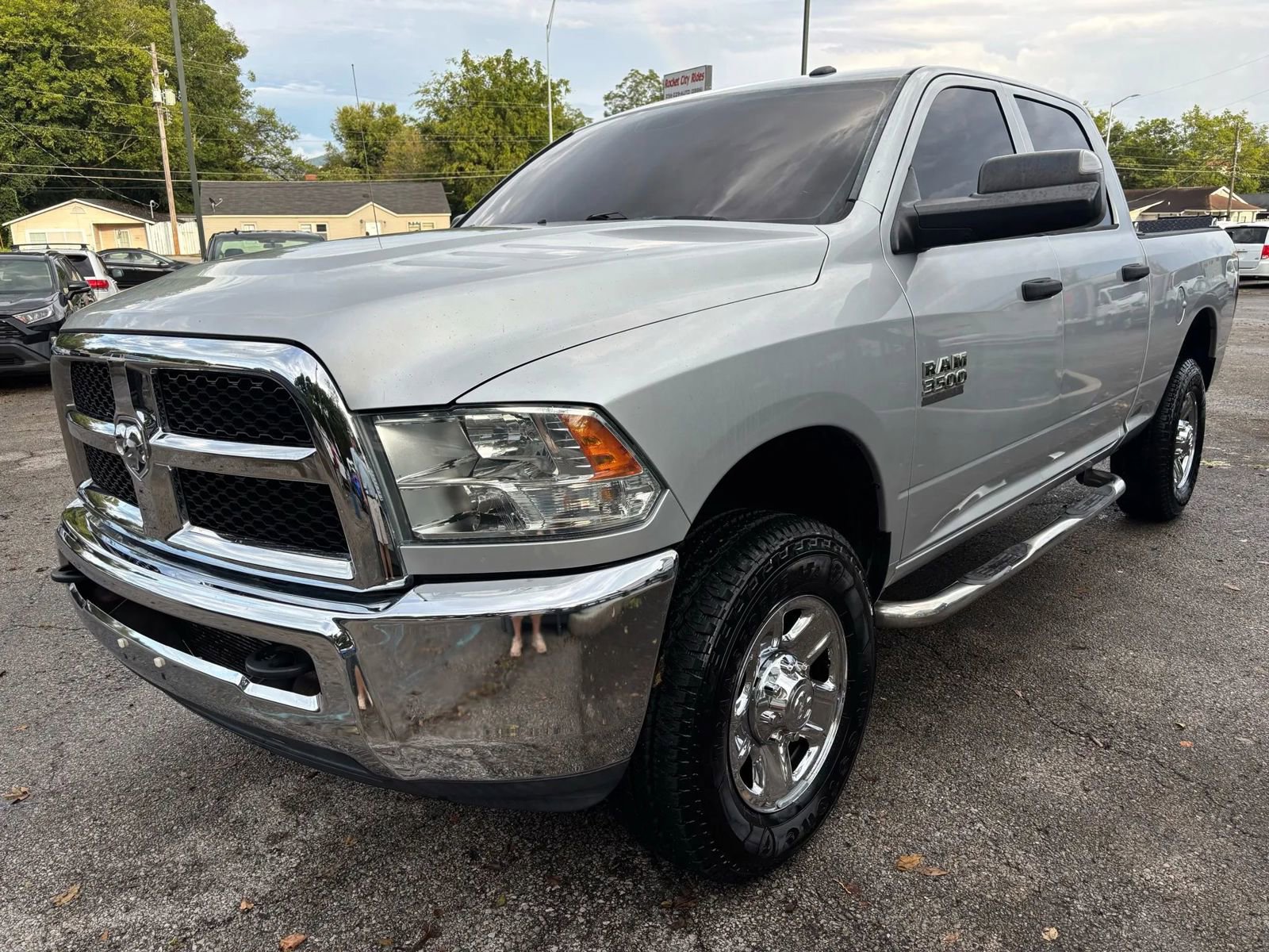 Used 2016 RAM 3500 Tradesman w/ Chrome Appearance Group AWD/4WD image 7