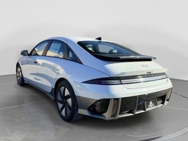 New 2025 Hyundai Ioniq 6 SE RWD image 5