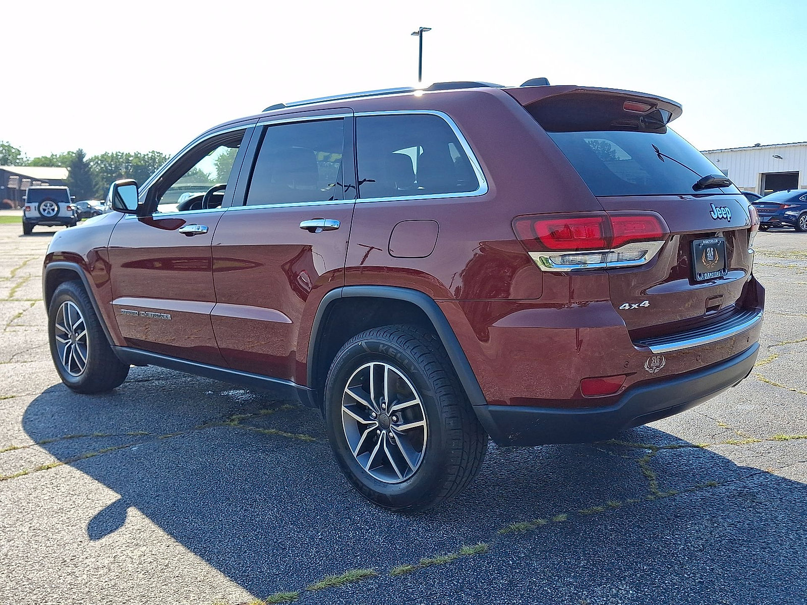 Used 2020 Jeep Grand Cherokee Limited AWD/4WD image 21