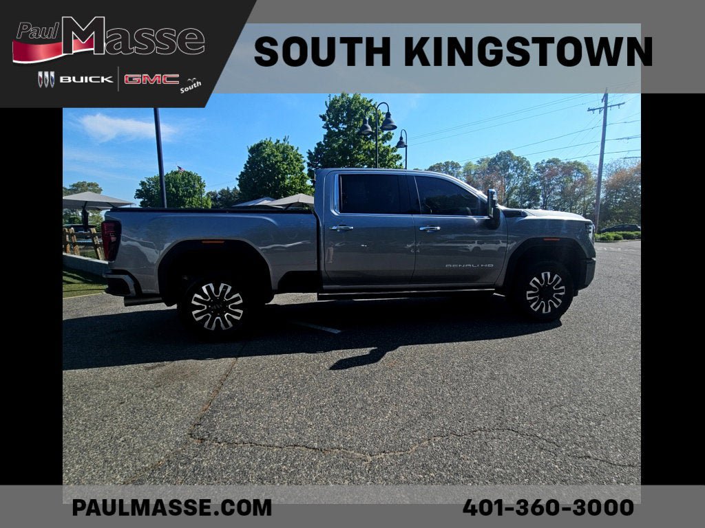 Used 2025 GMC Sierra 2500 Denali Ultimate AWD/4WD image 8