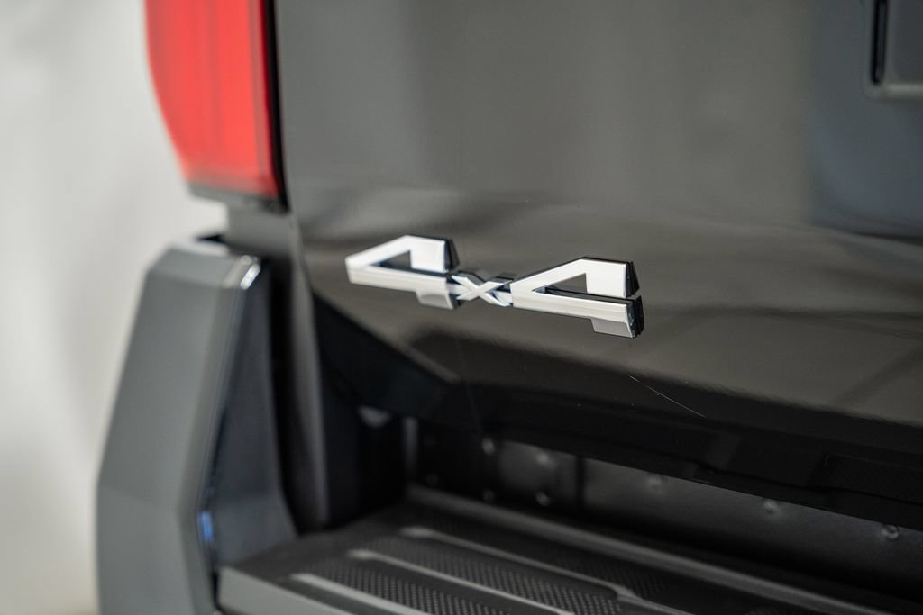 New 2026 Toyota Tacoma SR5 AWD/4WD image 7