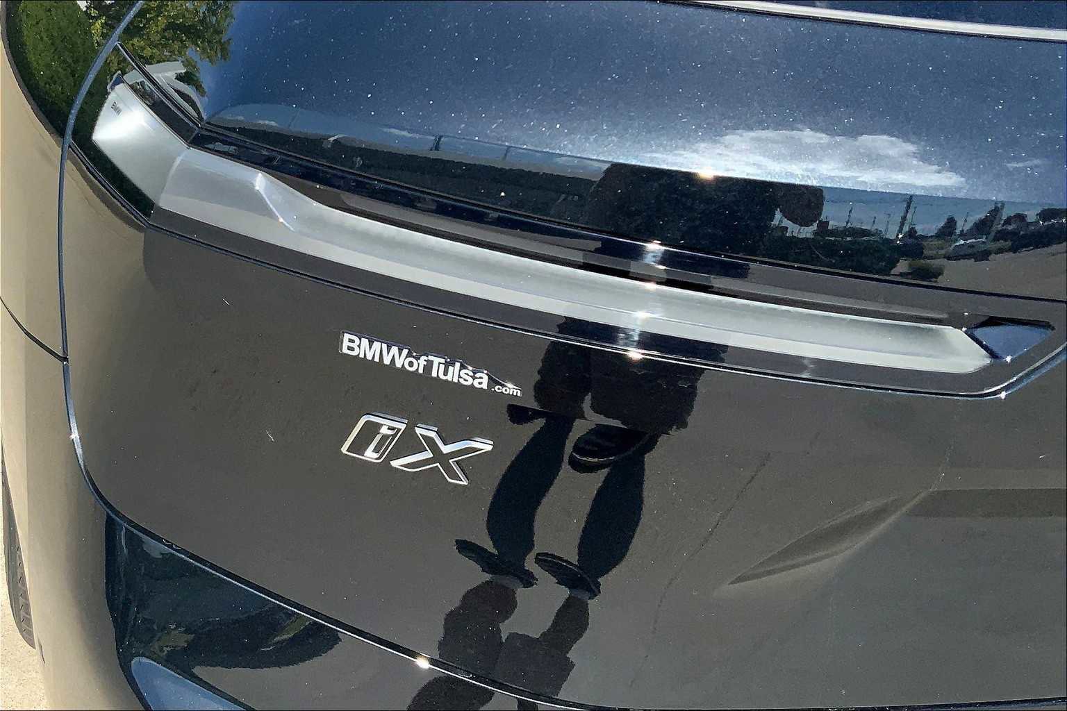 New 2026 BMW iX M70 image 14