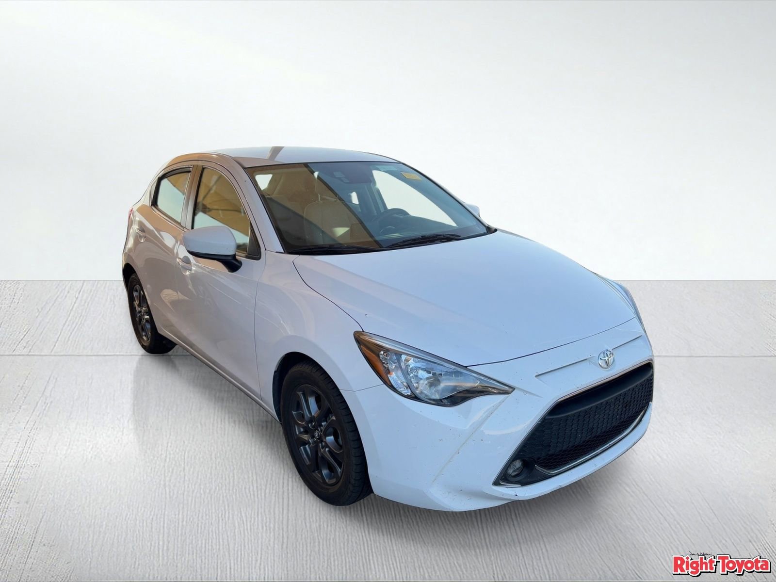 Certified 2020 Toyota Yaris LE FWD image 5