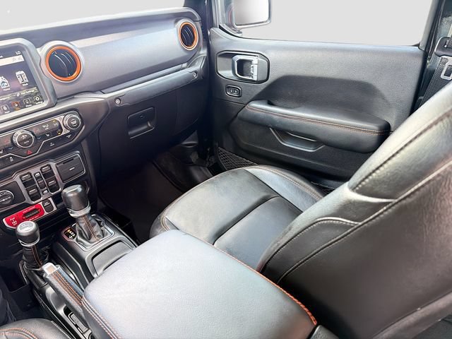 Used 2023 Jeep Gladiator Mojave w/ Cold Weather Group AWD/4WD image 25