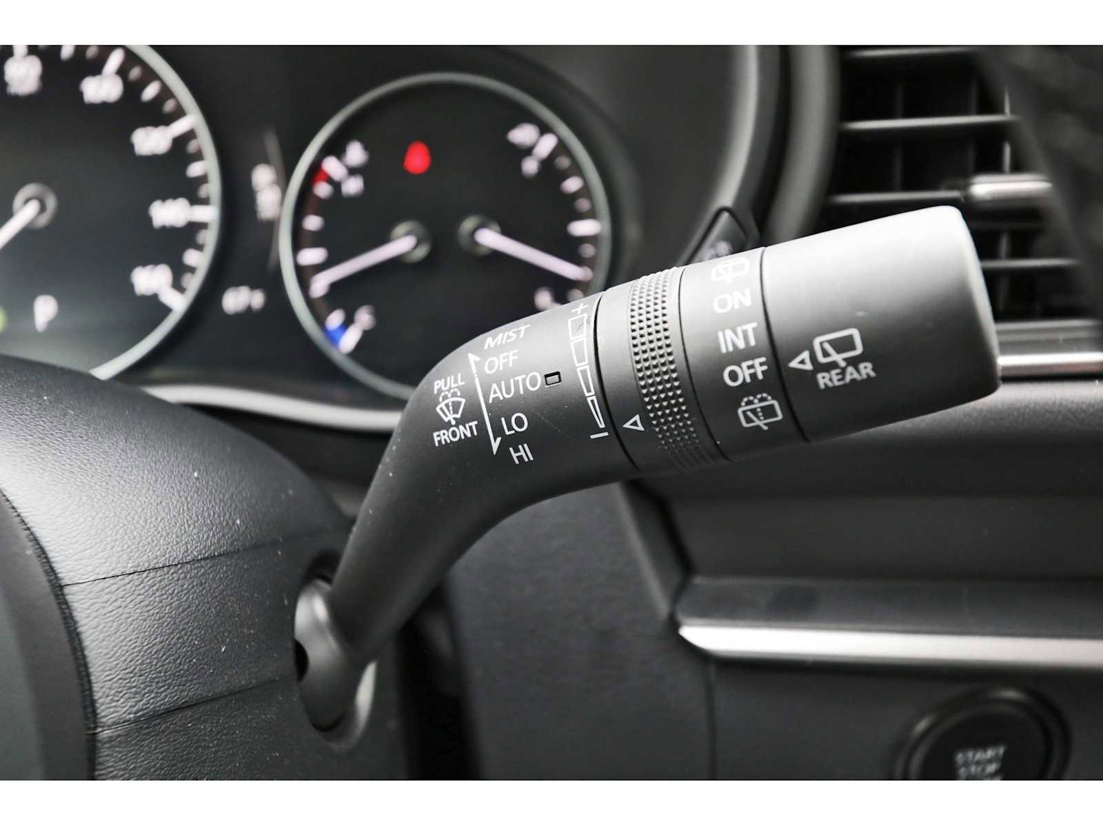 Used 2025 MAZDA CX-30 AWD 2.5 S w/ Select Sport Pkg image 18