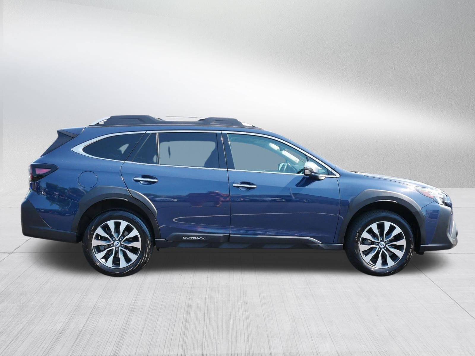 Certified 2024 Subaru Outback Touring XT w/ Tech Package 3 AWD/4WD image 8